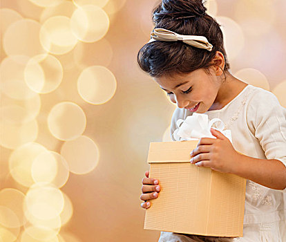 休假,礼物,圣诞节,孩子,人,概念,微笑,小女孩,礼盒,上方,米色,背景