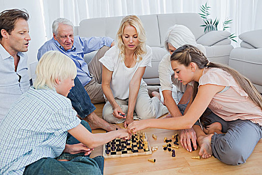 大家庭,玩,下棋,客厅