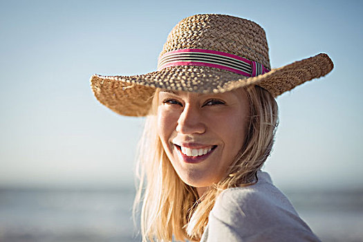 头像,高兴,女人,穿,遮阳帽,海滩,晴天