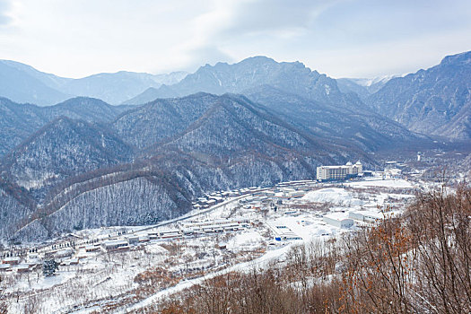 陕西秦岭太白县鳌山风光