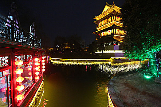 山东省枣庄台儿庄古城夜景