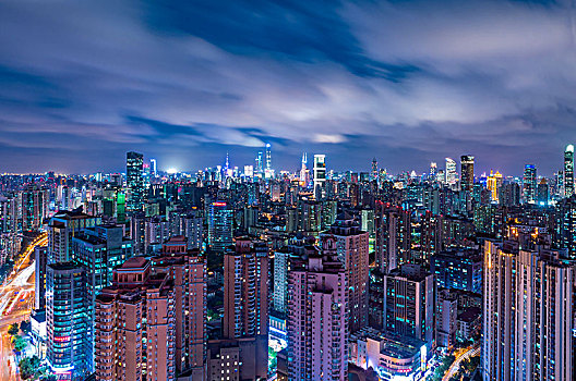 上海普陀长寿路夜景