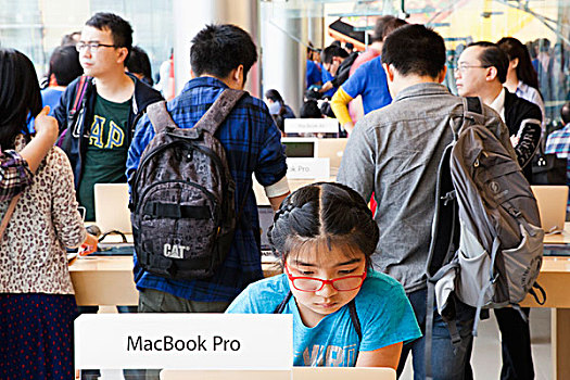 中国,香港,苹果,商店,女孩,看,苹果手机