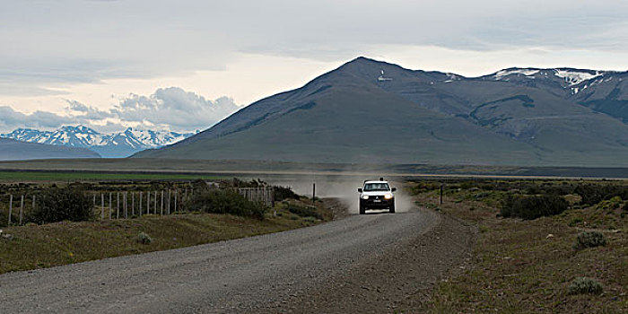 汽车,移动,途中,托雷德裴恩国家公园,巴塔哥尼亚,智利