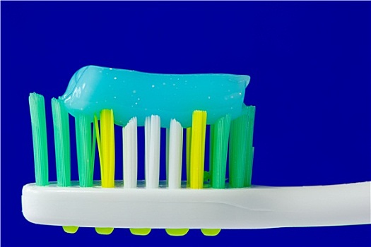 牙刷,牙膏