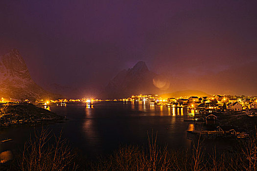 渔村,夜晚,瑞恩,罗弗敦群岛,挪威