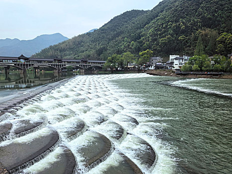 龙鳞坝,富春江