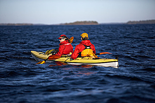 两个人,独木舟,瑞典