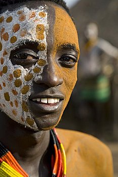 部落男人,奥莫低谷,埃塞俄比亚