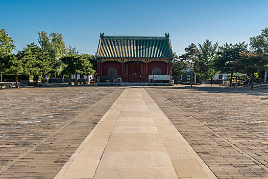 北京普度寺山门