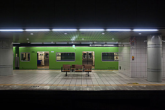 日本,大阪,空,地铁站
