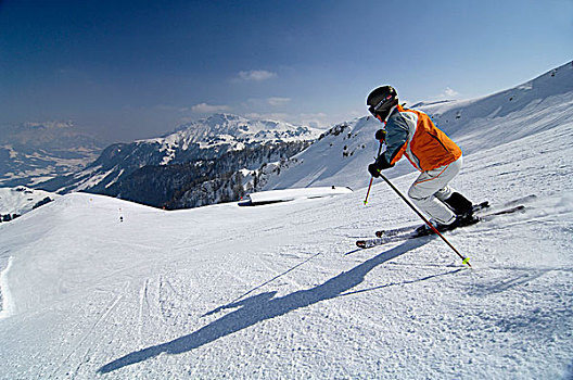 滑雪,基茨比厄尔