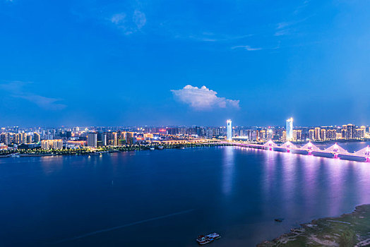 朝阳大桥夜景,江西南昌