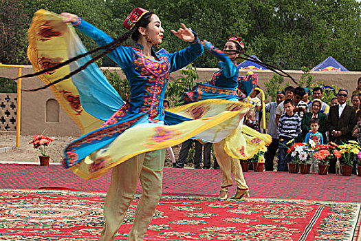 唯美维吾尔族舞蹈