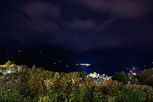 山顶的星空