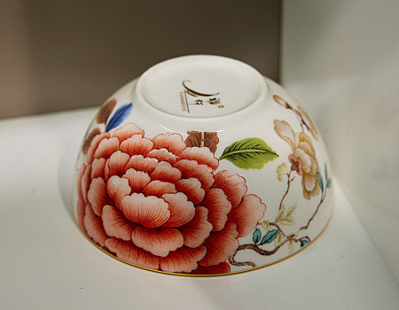 河北省邯郸市磁州窑现代陶瓷艺术馆展品