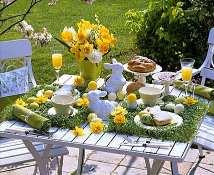 水芹,水仙花,辫子面包,烘制,复活节兔子,复活节餐桌