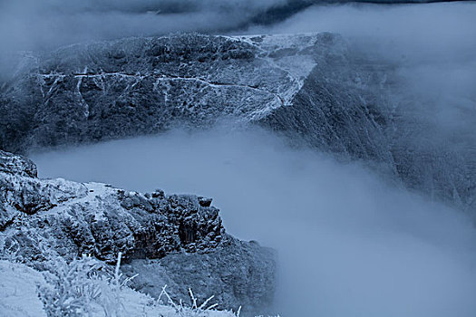 牛背山-雪原