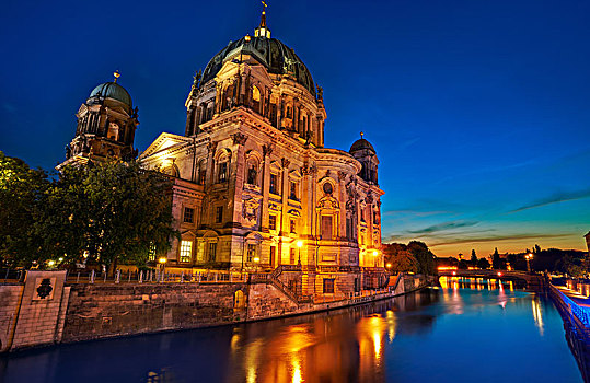 柏林大教堂,德国,日落