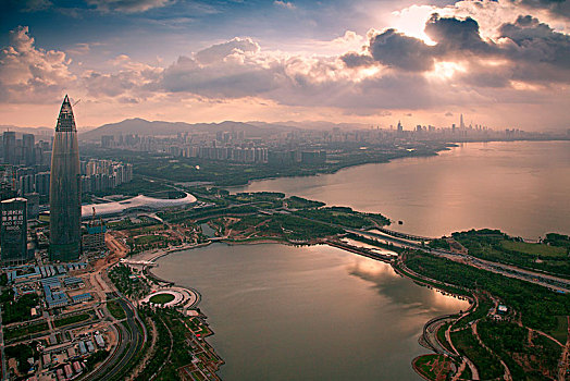 中国广东深圳南山中心区都市风光