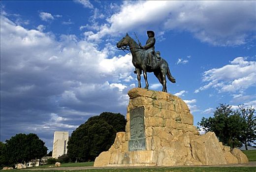 骑马雕像,纪念,温得和克,纳米比亚,非洲