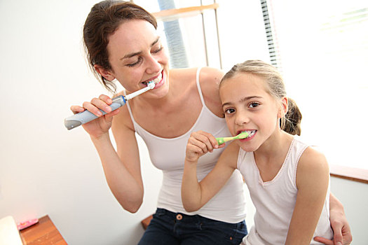 母亲,教育,小女孩,牙刷,牙齿