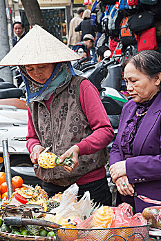 越南,河内,街头摊贩,销售,菠萝
