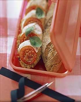 三明治,西红柿,白干酪,冷藏箱