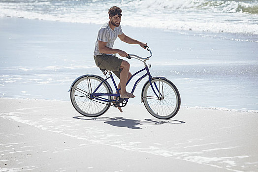 高兴,男人,骑自行车,海滩