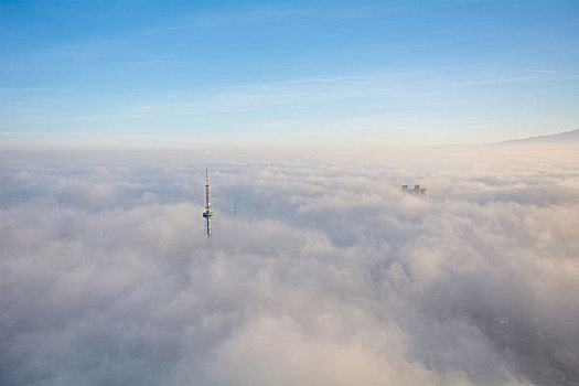 平流雾和天空