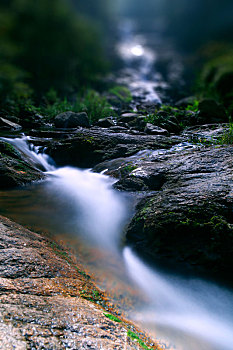 中国广东深圳坪山马峦山溪流