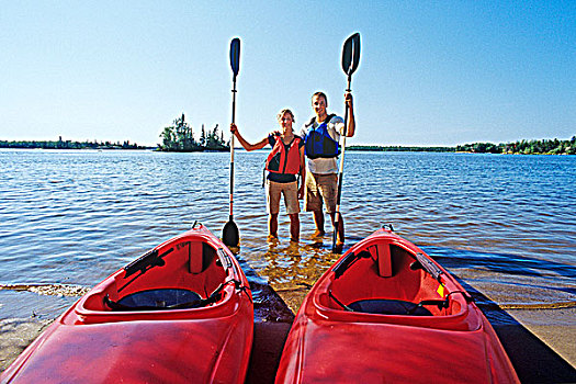 伴侣,皮划艇,水獭,营地,怀特雪尔省立公园,曼尼托巴,加拿大