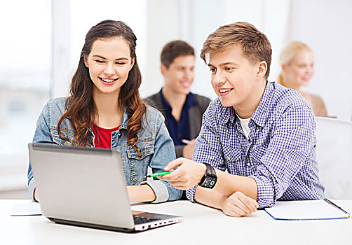 教育,科技,互联网,概念,两个,微笑,学生,笔记本电脑,学校