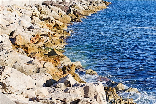 岩石海岸,萨丁尼亚