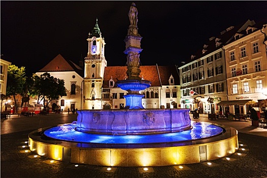 喷泉,布拉迪斯拉瓦,夜晚