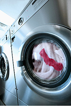 红色,袜子,白色,衣服,洗衣机