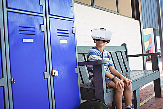 男孩,虚拟现实,玻璃,坐,长椅,储物柜,走廊,学校