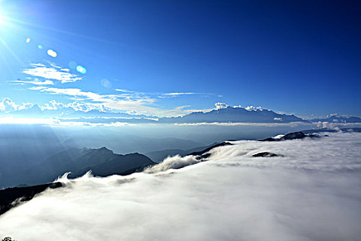 四川雅安牛背山