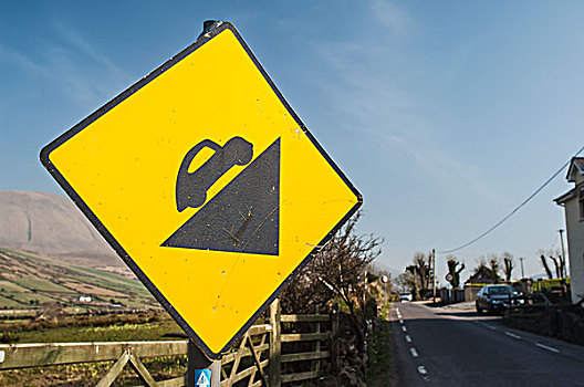 英国,爱尔兰,凯瑞郡,陡峭,道路警告标示,途中