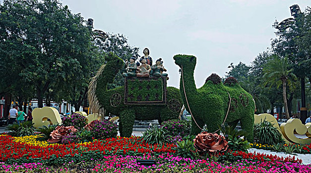 西安大雁塔景区文化广场景观