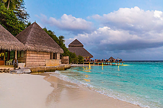 东南亚印度洋岛国马尔代夫绚丽岛水上屋水上别墅