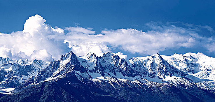 仰视,积雪,山