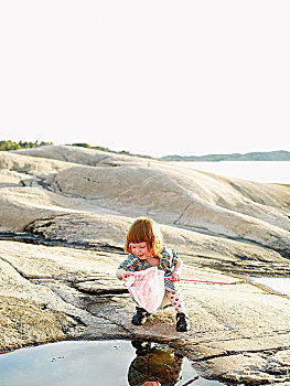 小女孩,包,网,石头,瑞典