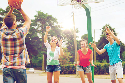 群体,微笑,青少年,玩,篮球