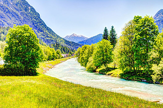 伊萨尔河,阿尔卑斯山