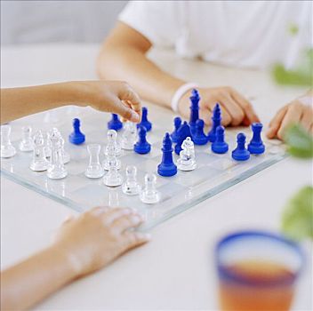 两个人,玩,下棋