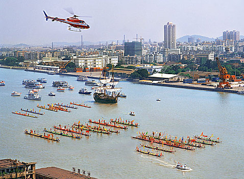 广州珠江日景