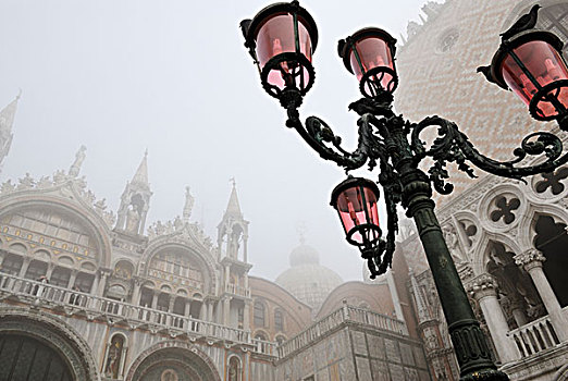 路灯,大教堂,雾气,广场,威尼斯,威尼托,意大利,欧洲