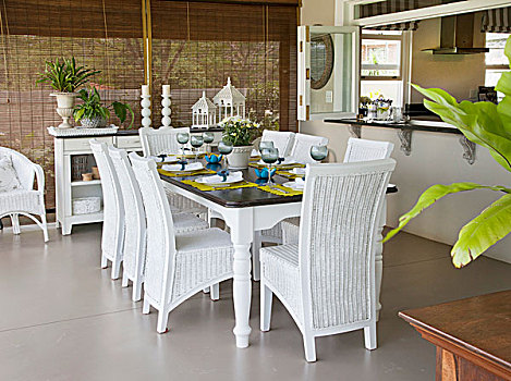 白色,藤椅,桌面布置,凉廊,正面,竹子,百叶窗