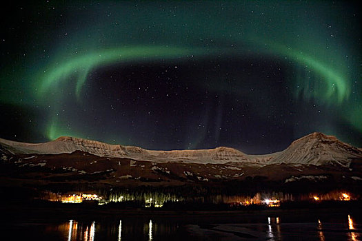 北极光,上方,山,雷克雅未克,冰岛